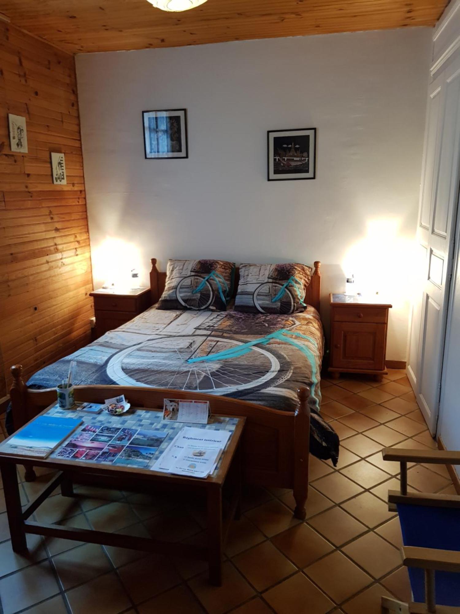 Au Grand Sapin Chambres Chez L'Habitant Henonville Exterior photo